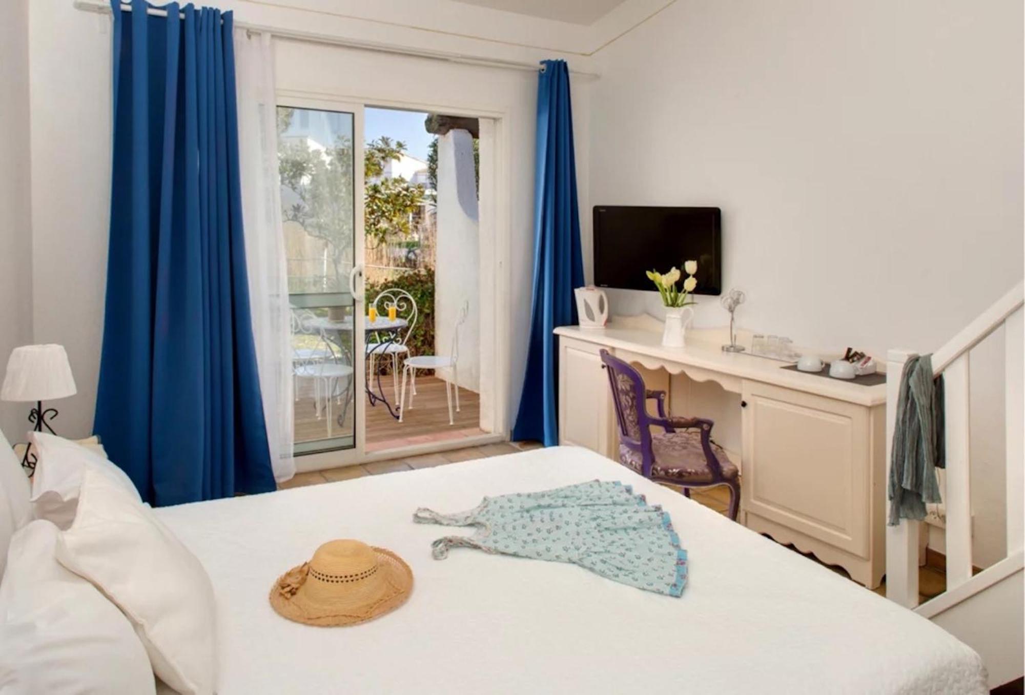 La Tramontane Hotell Saintes-Maries-de-la-Mer Exteriör bild